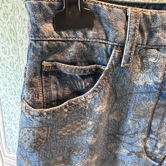 Chanel Floral Jeans - Picture 3 of 15